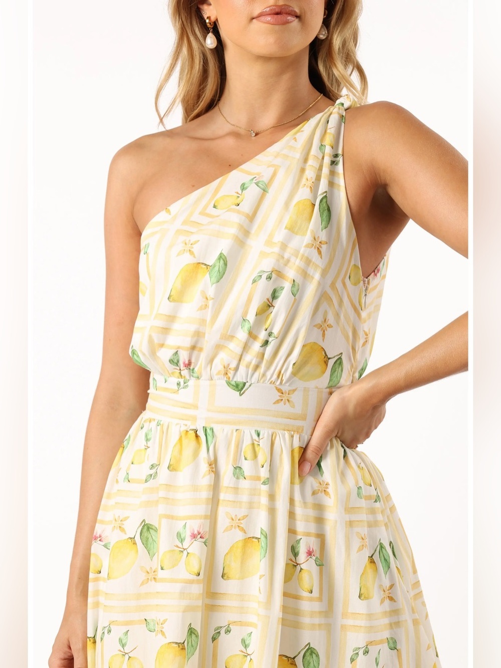 Petal & Pup Cintrico One Shoulder Lemon Print Mini Dress L NWT - Picture 4 of 9